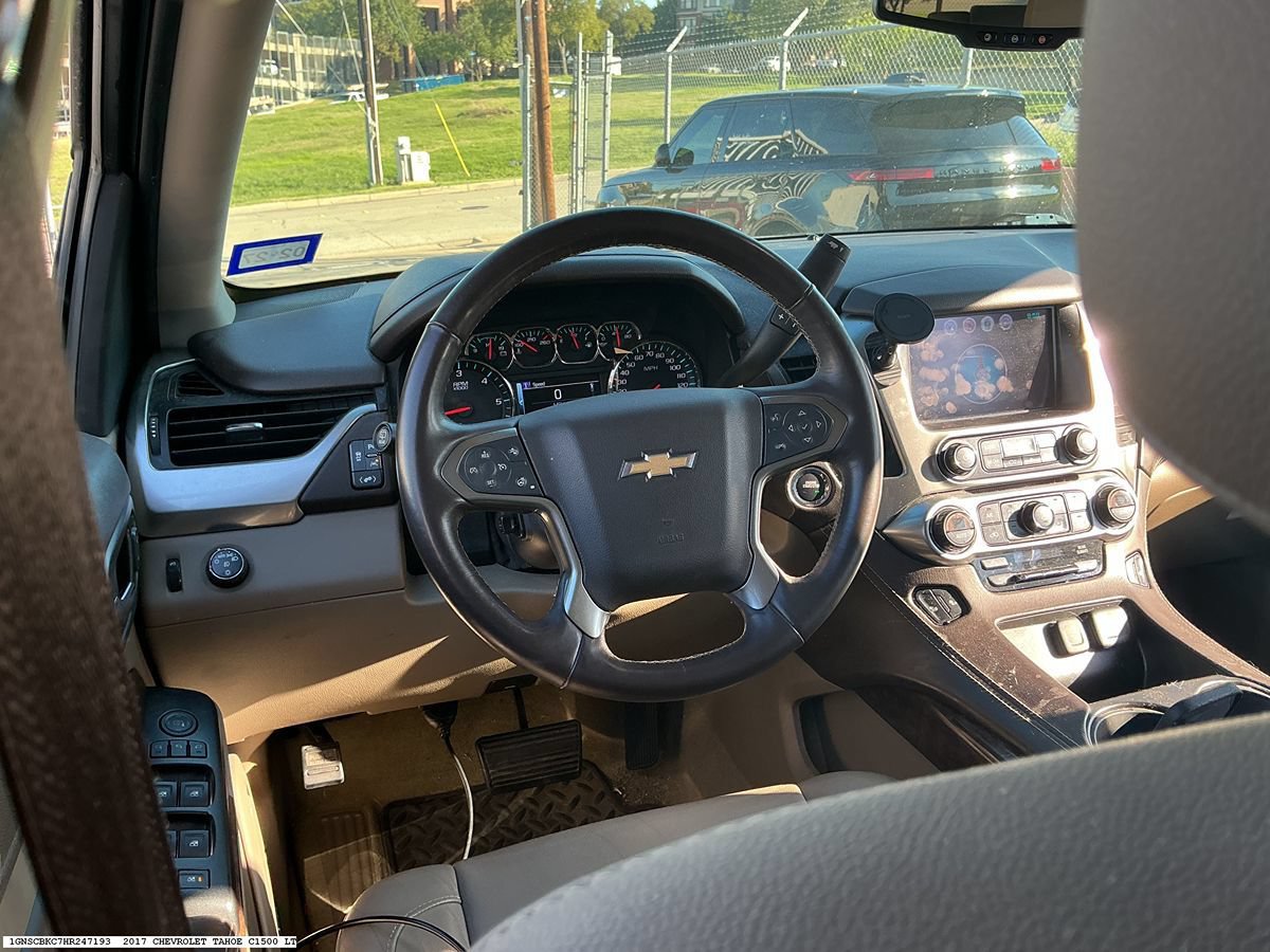 Used 2017 Chevrolet Tahoe LT w/ Texas Edition Package RWD image 9