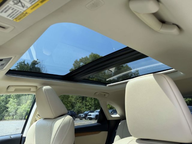 Used 2022 Lexus RX 350 AWD w/ Premium Package image 2