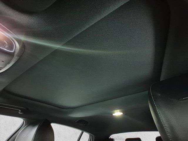 Used 2022 Kia Stinger GT1 RWD image 16