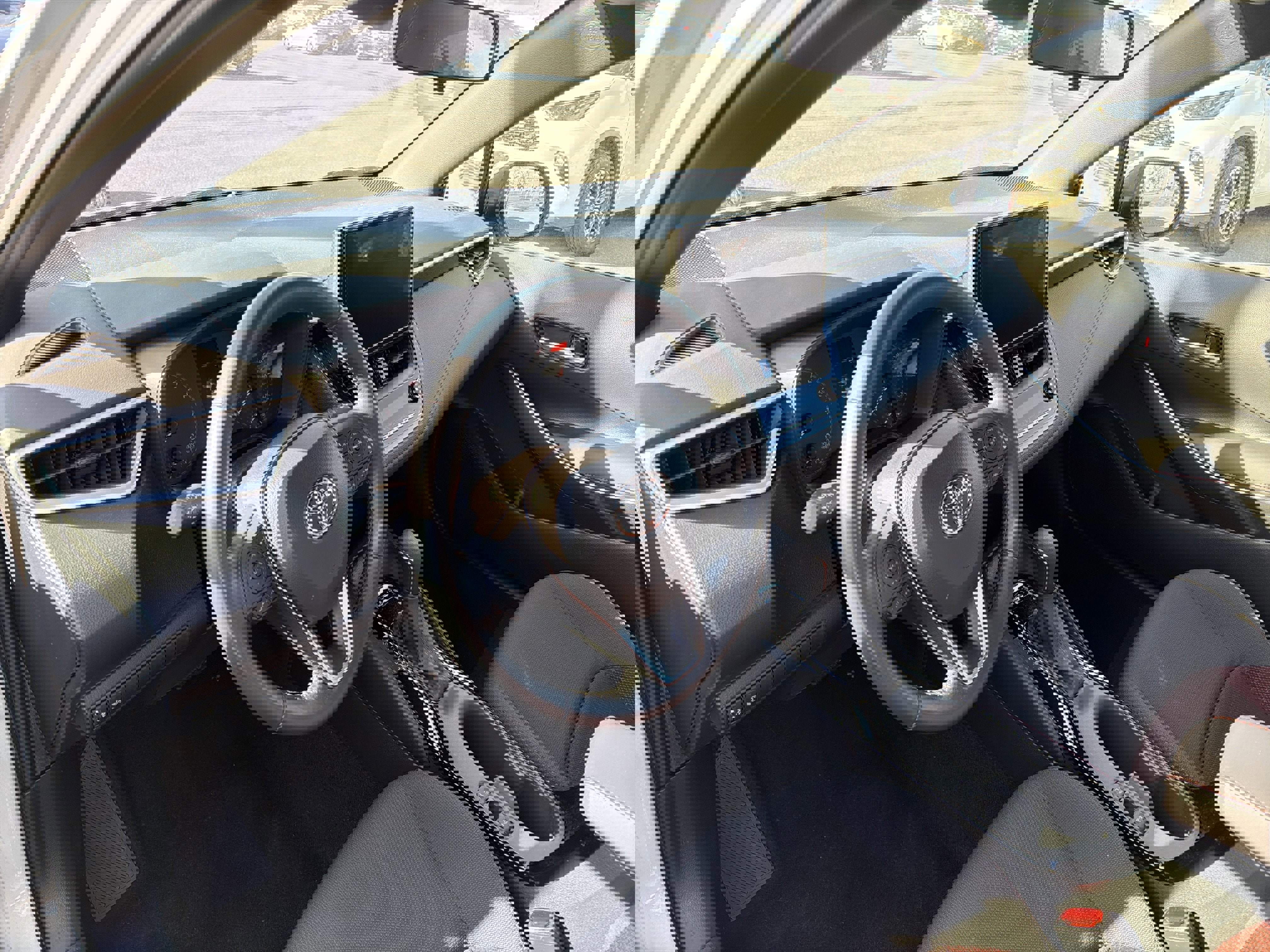 Used 2023 Toyota Corolla SE image 6