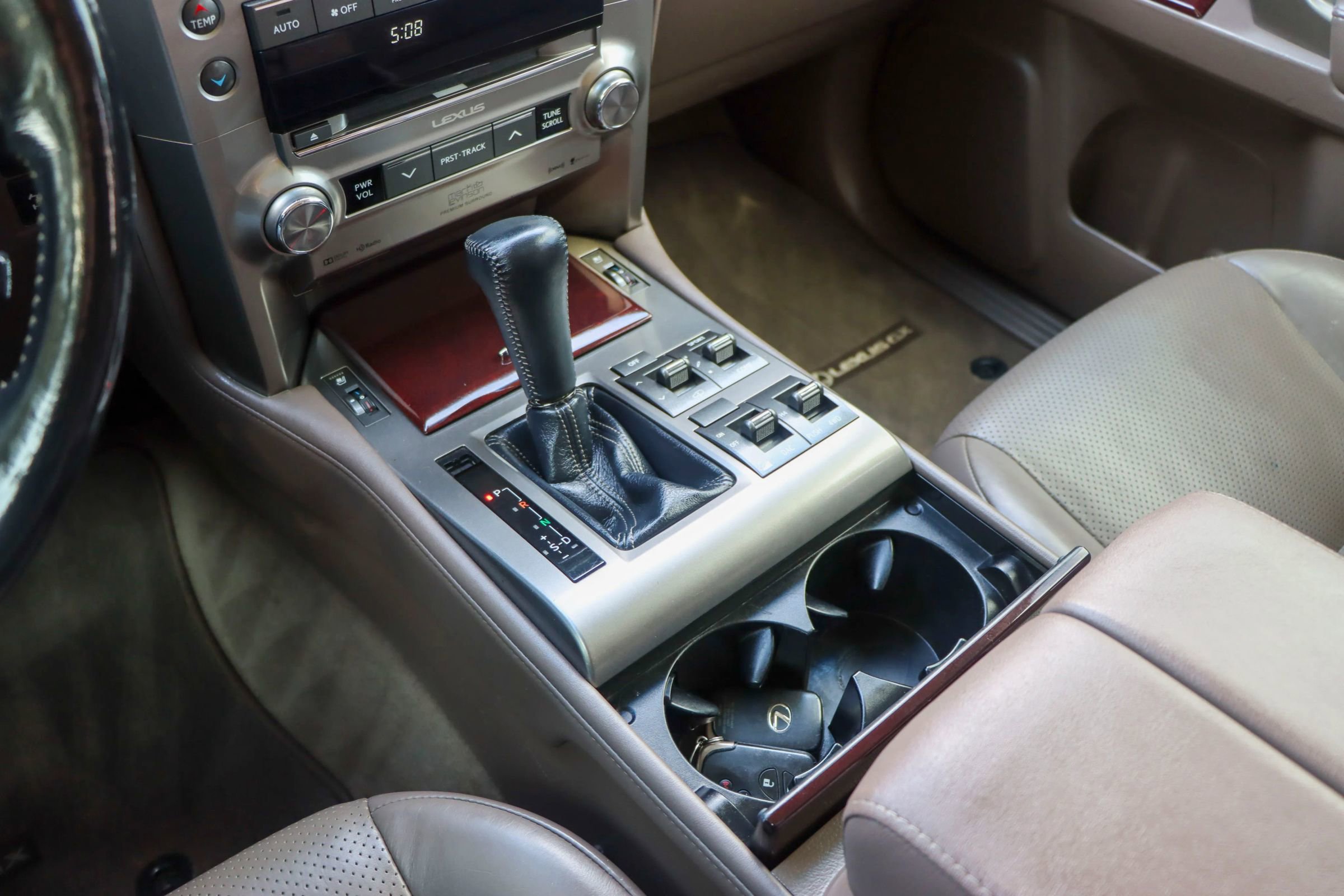 Used 2015 Lexus GX 460 Luxury AWD/4WD image 44