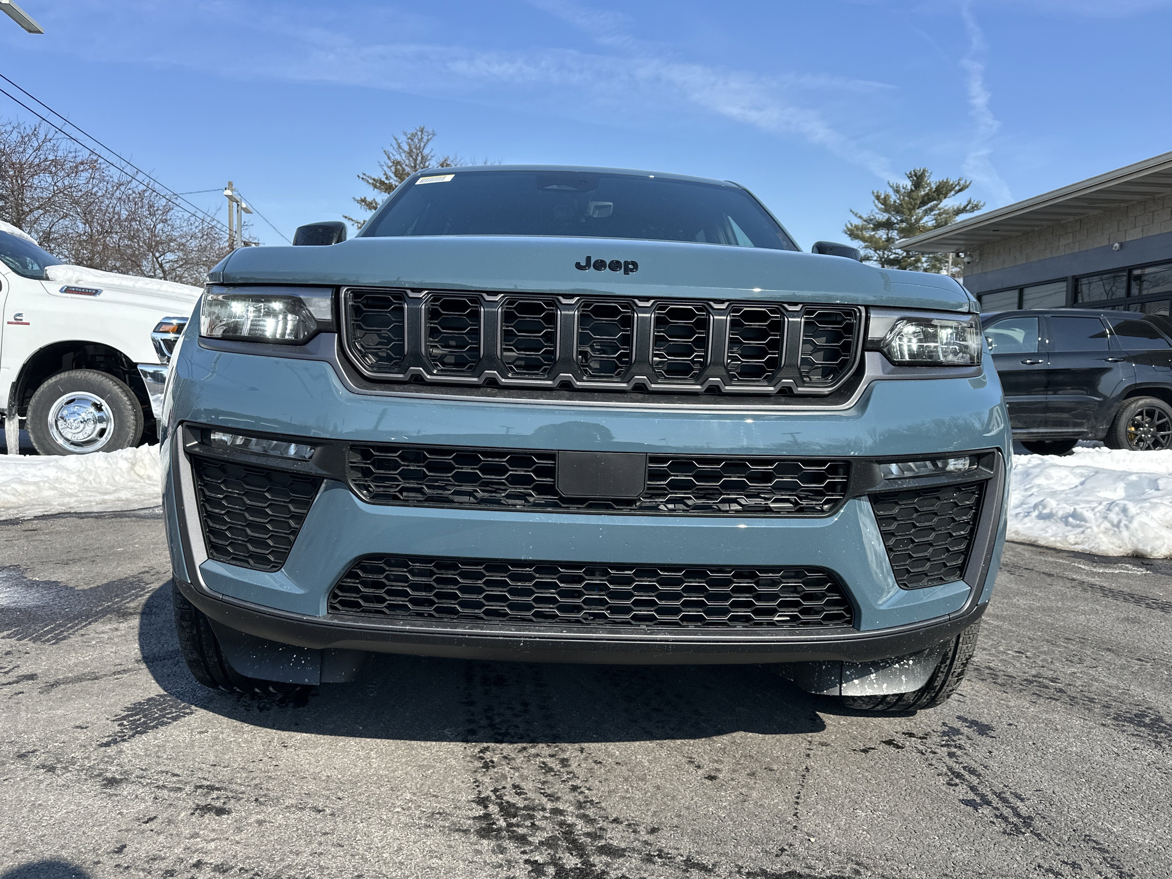 New 2026 Jeep Grand Cherokee L Limited w/ Limited Altitude Package image 21