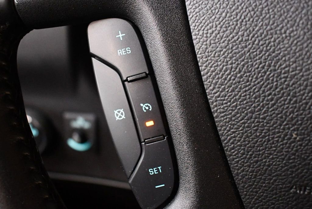 Used 2021 Chevrolet Express 2500 Extended w/ Driver Convenience Package image 32