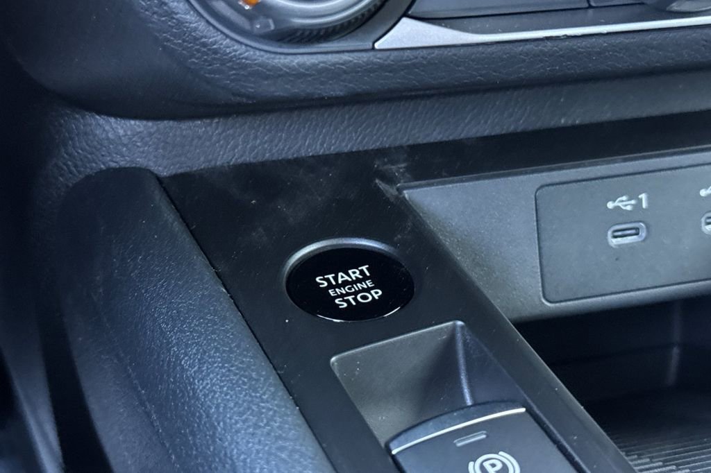 New 2026 Nissan Kicks S image 18