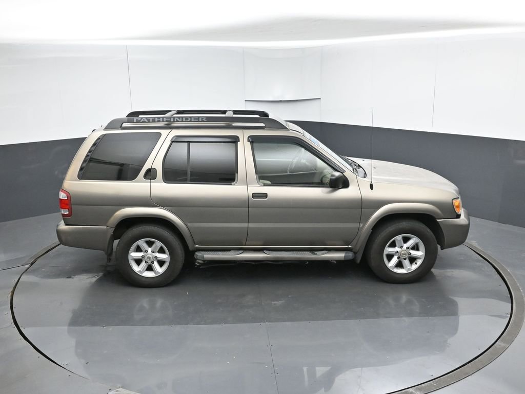 Used 2004 Nissan Pathfinder SE w/ (POP) SE Popular Pkg image 45