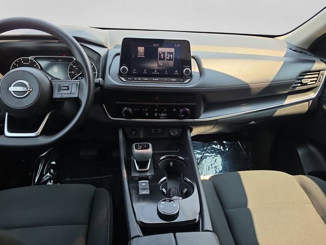 Used 2024 Nissan Rogue S AWD/4WD image 15