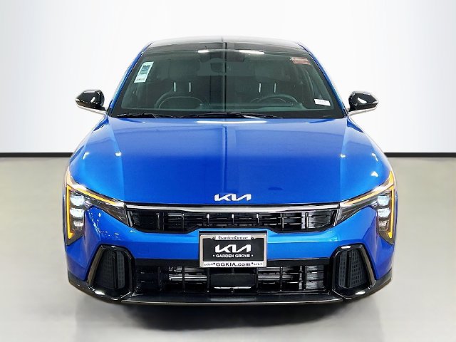 New 2025 Kia K4 EX w/ GT-Line Sunroof Package FWD image 2