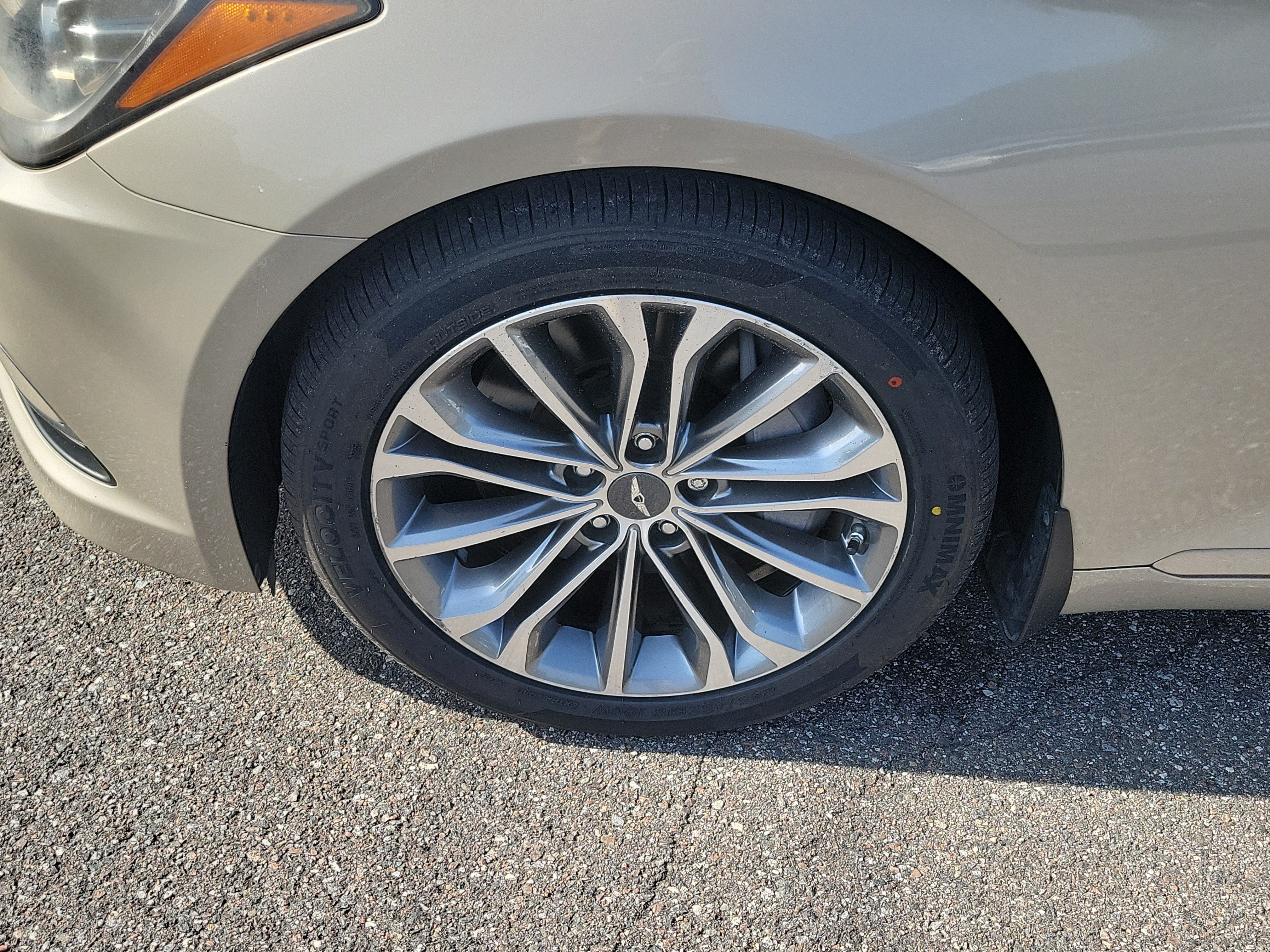 Used 2015 Hyundai Genesis 3.8 w/ Option Group 03 RWD image 38