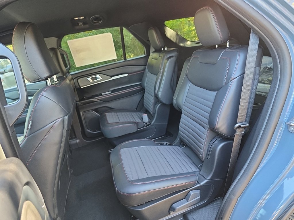 New 2027 Ford Explorer ST-Line w/ ST-Line Street Pack AWD/4WD image 22