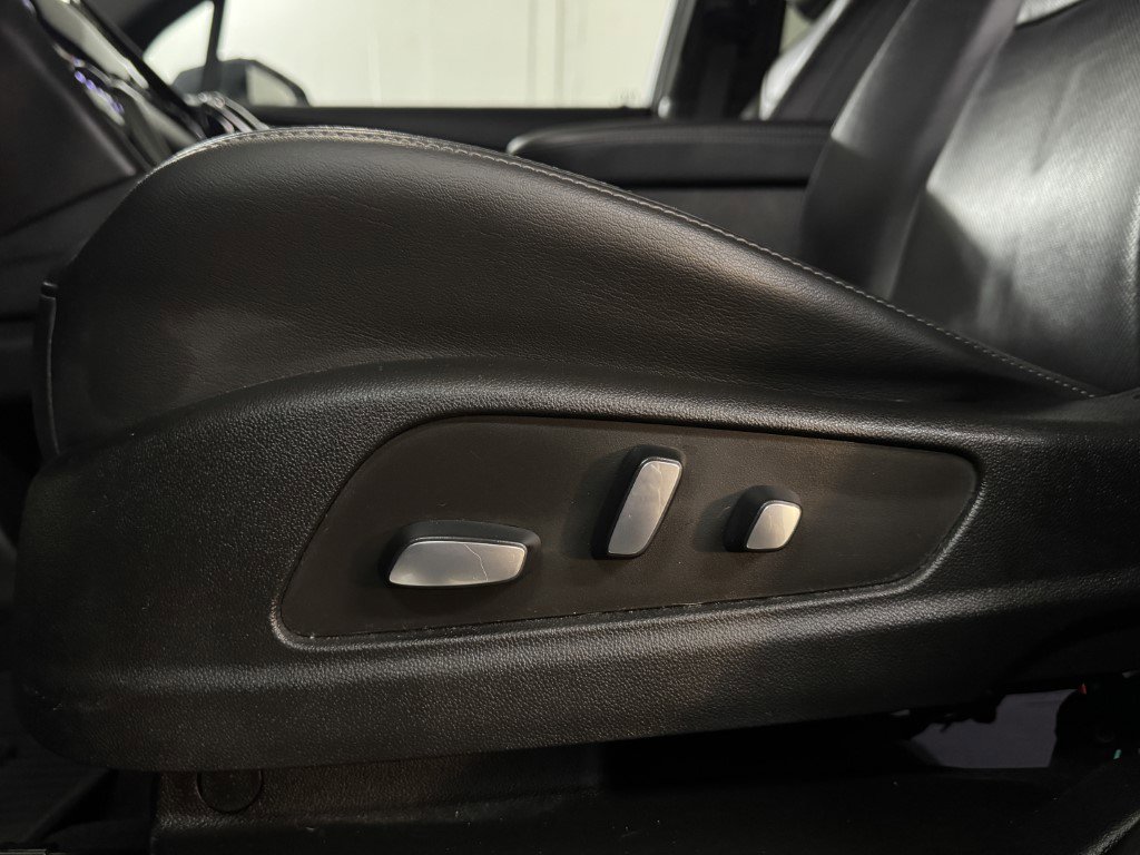 Used 2022 Cadillac XT6 Sport w/ Technology Package image 20