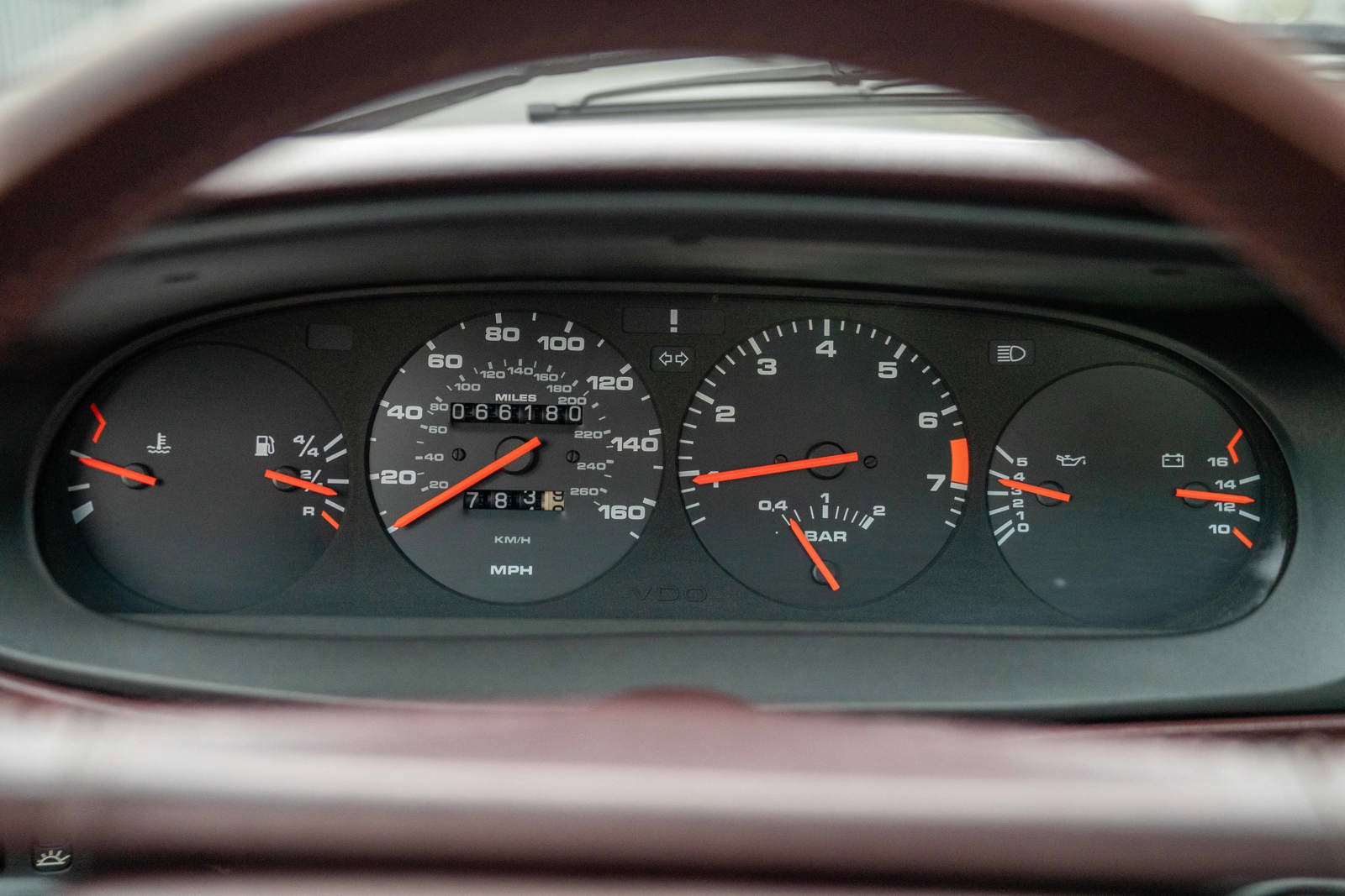 Used 1986 Porsche 944 Turbo RWD image 21