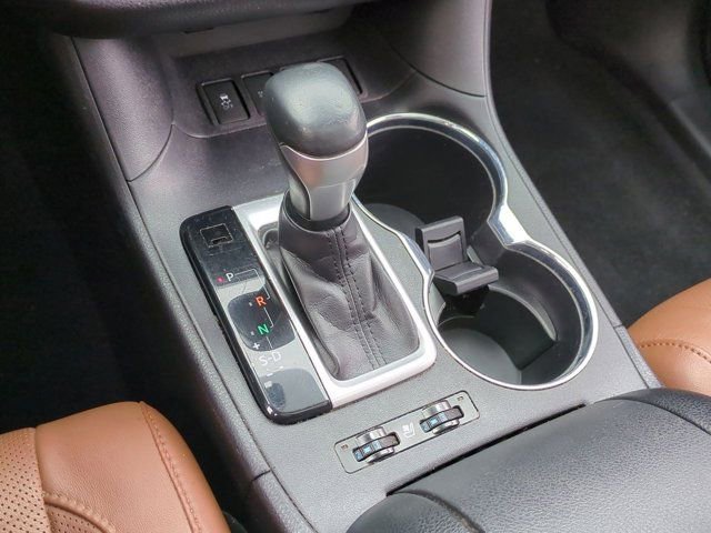 Certified 2019 Toyota Highlander Limited Platinum AWD/4WD image 16