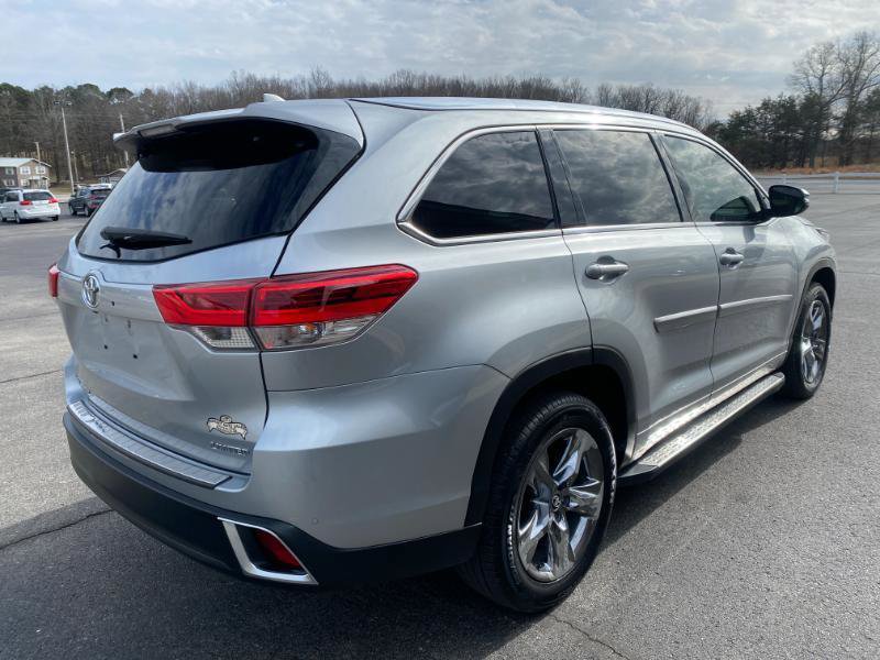 Used 2018 Toyota Highlander Limited Platinum image 6