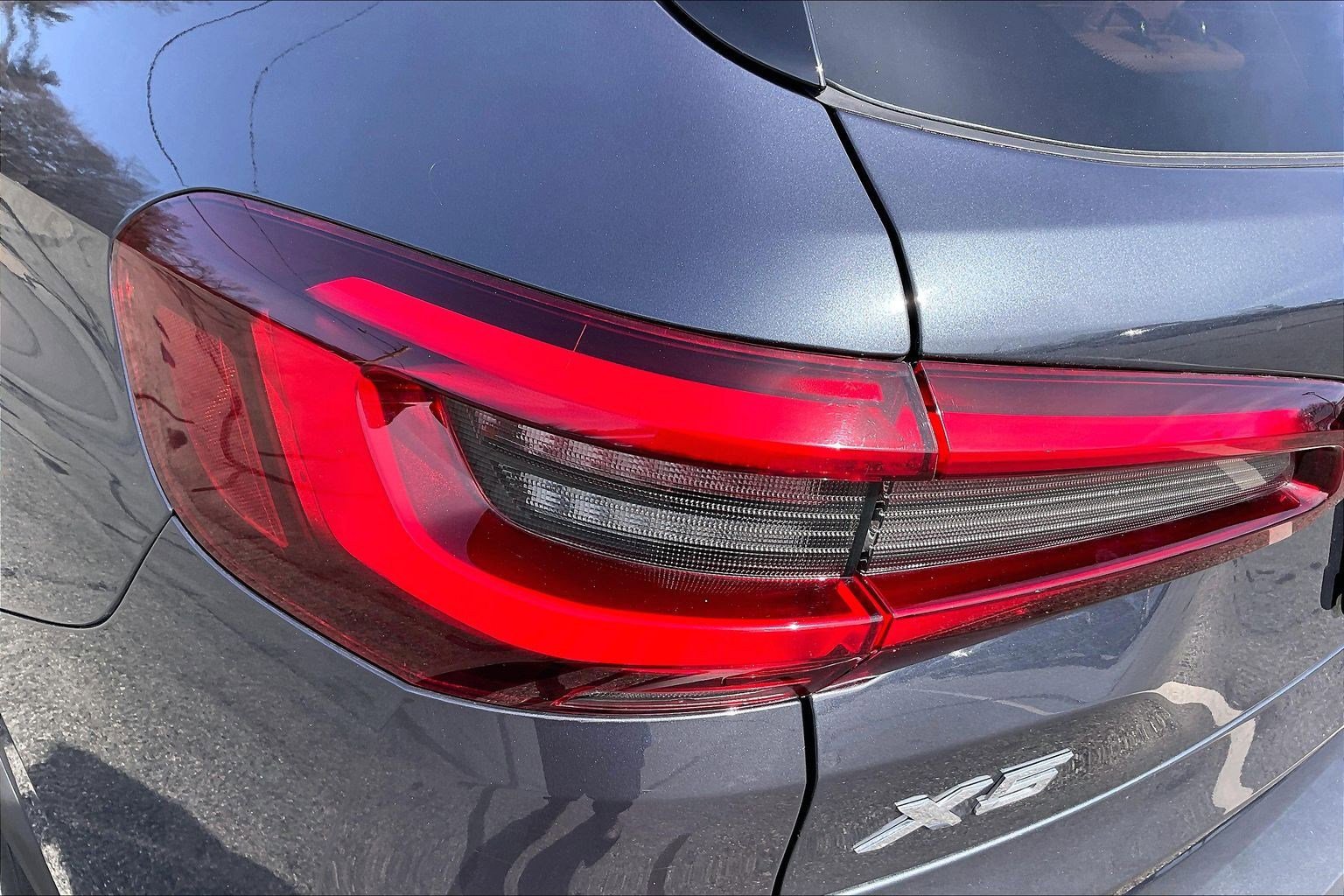 Used 2021 BMW X5 xDrive40i w/ Premium Package image 29