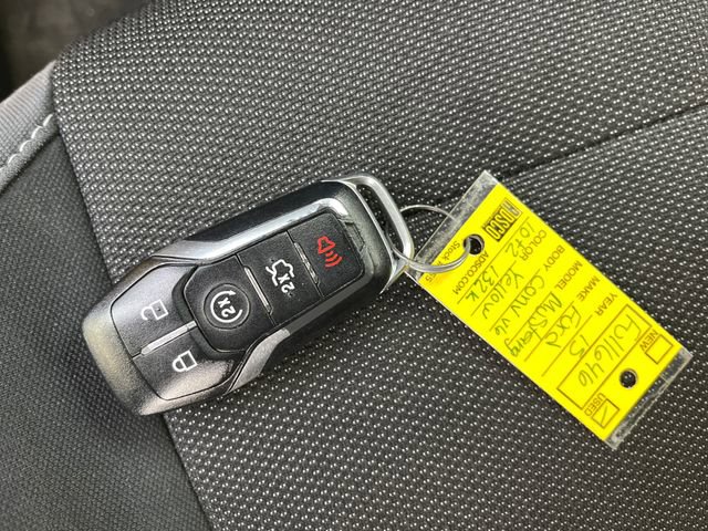 Used 2015 Ford Mustang Convertible w/ Equipment Group 051A RWD image 22