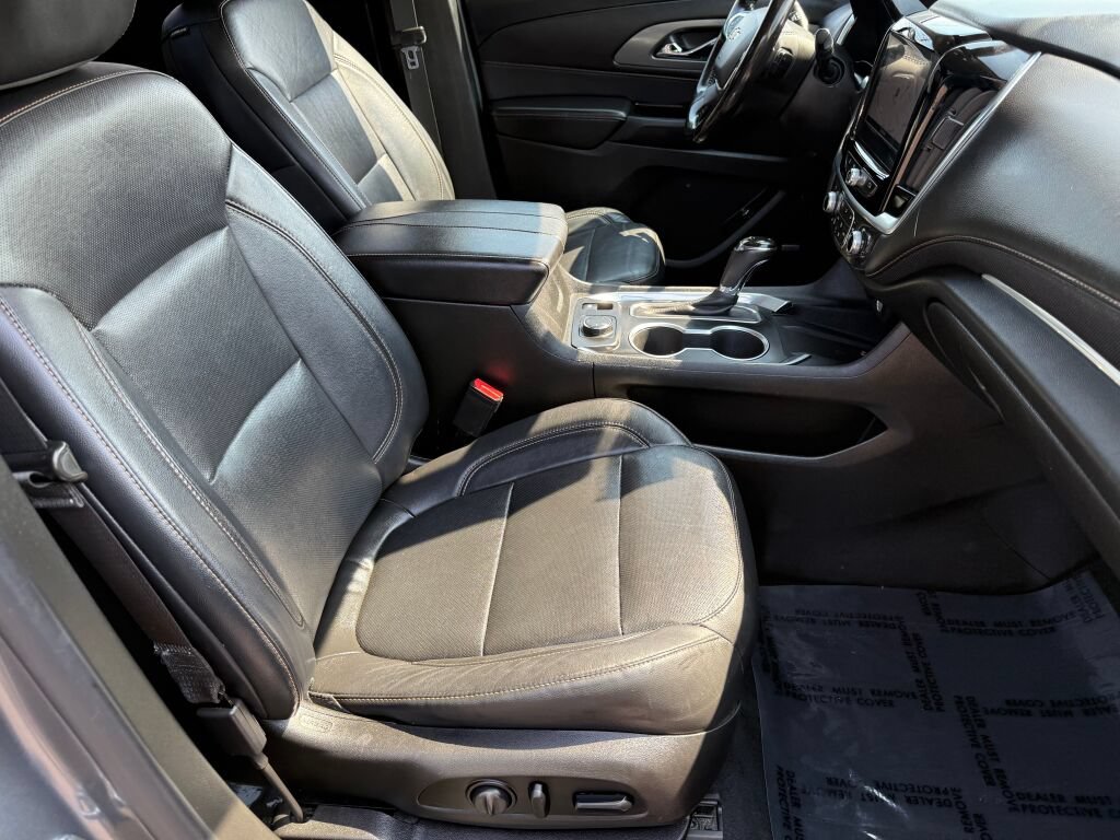 Used 2019 Chevrolet Traverse Premier AWD/4WD image 31