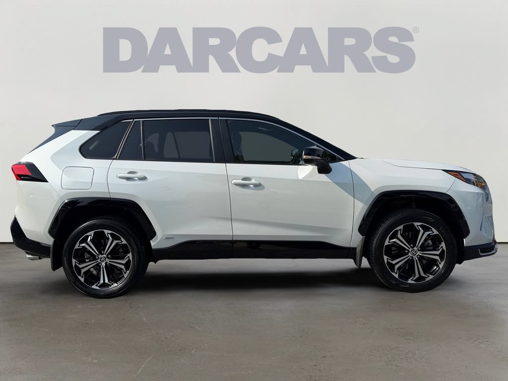 Used 2025 Toyota RAV4 XSE w/ Premium Package AWD/4WD image 6