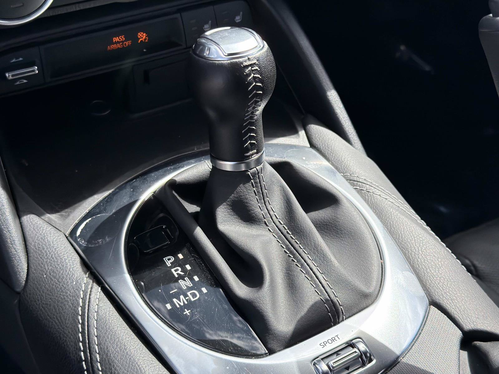 Used 2025 MAZDA MX-5 Miata RF Grand Touring RWD image 11