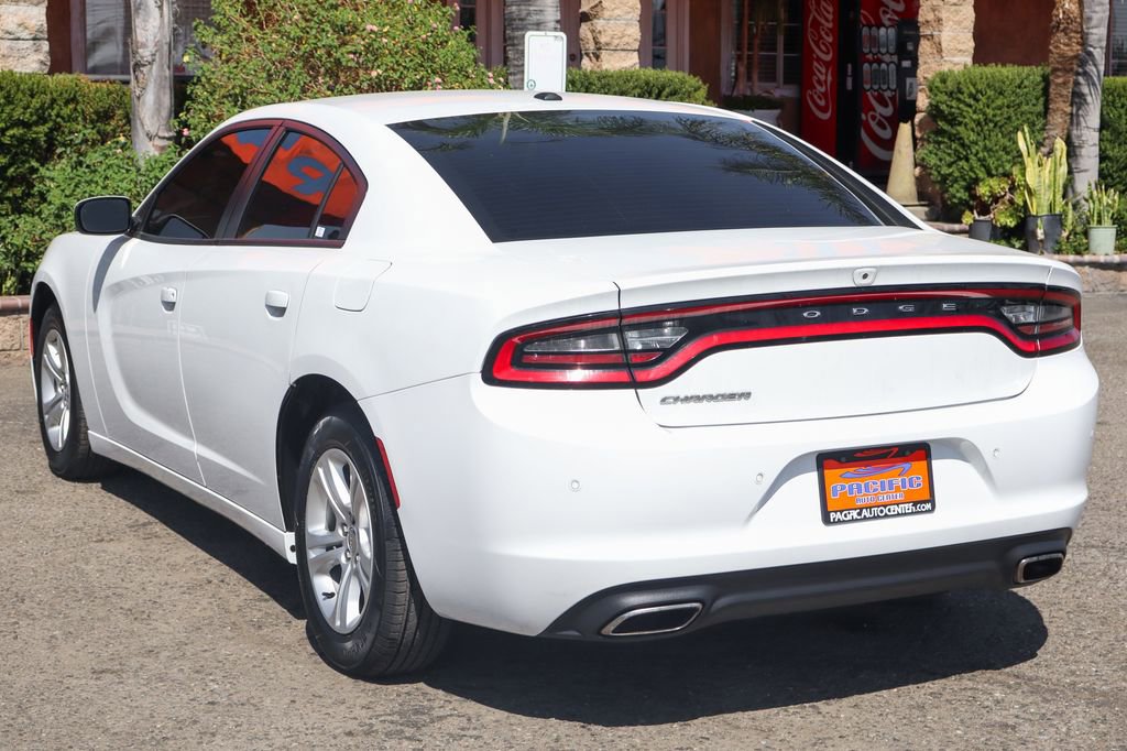 Used 2019 Dodge Charger SXT image 6