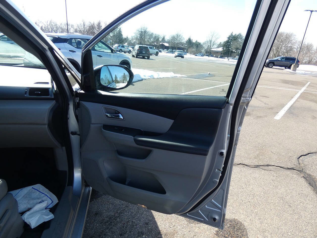 Used 2015 Honda Odyssey Touring Elite image 23