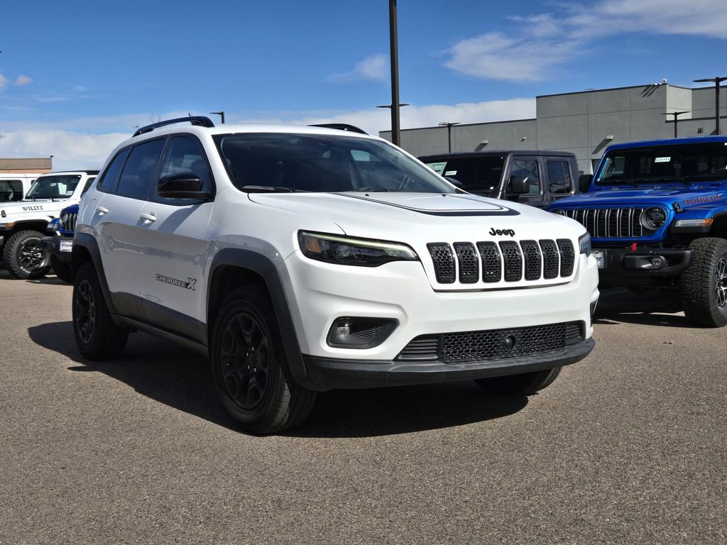 Used 2022 Jeep Cherokee Latitude image 2
