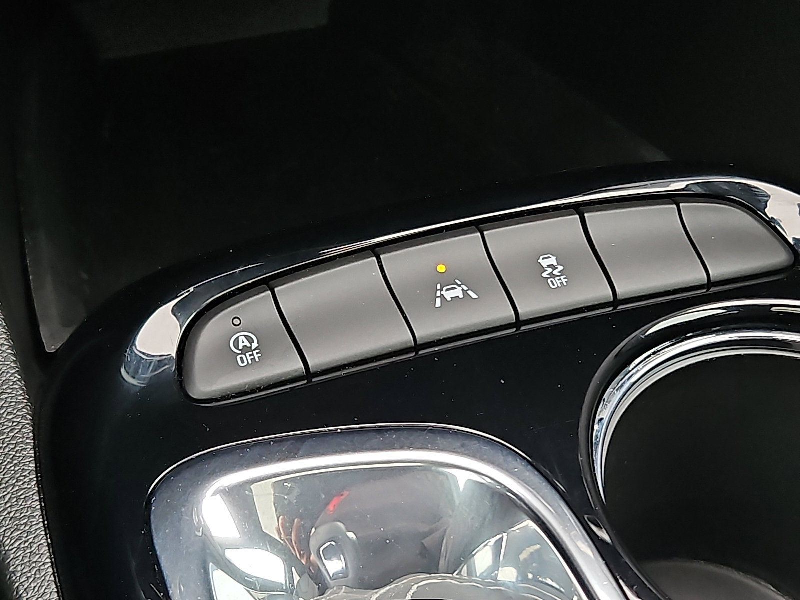 Certified 2023 Buick Encore GX Select w/ Experience Buick Package image 25