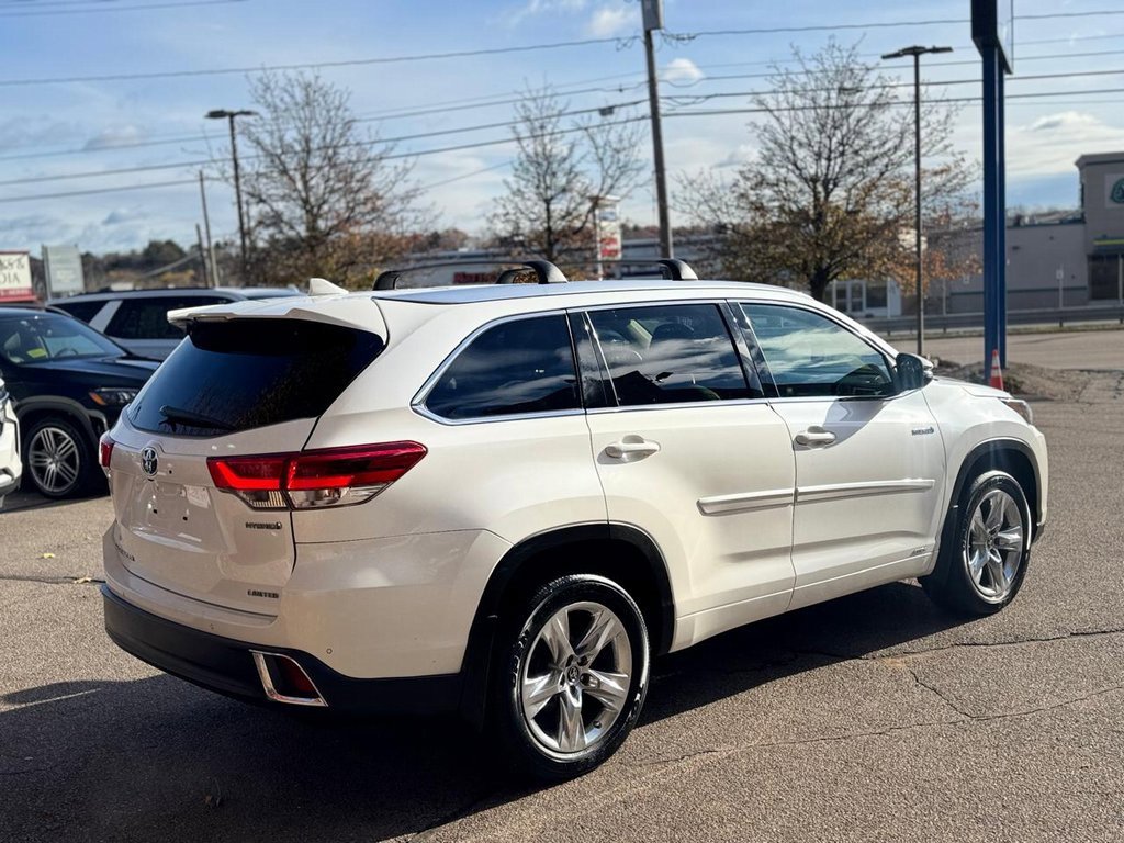 Used 2018 Toyota Highlander Limited image 6