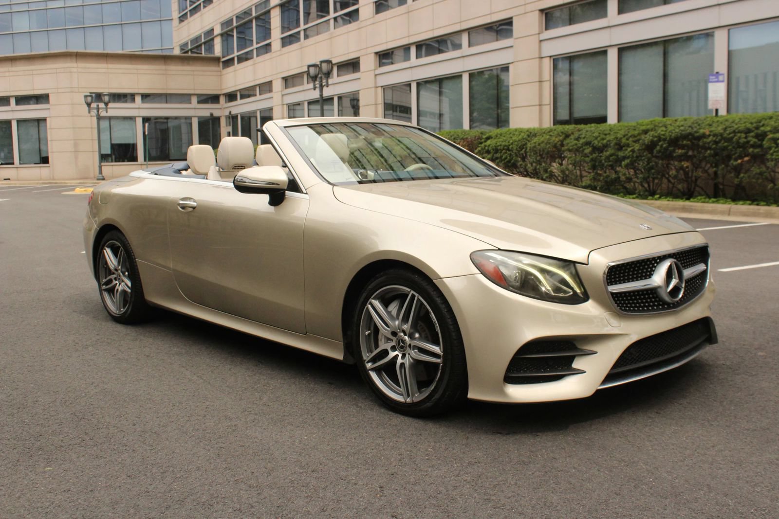 Used 2019 Mercedes-Benz E 450 Cabriolet w/ Premium 1 Package image 1