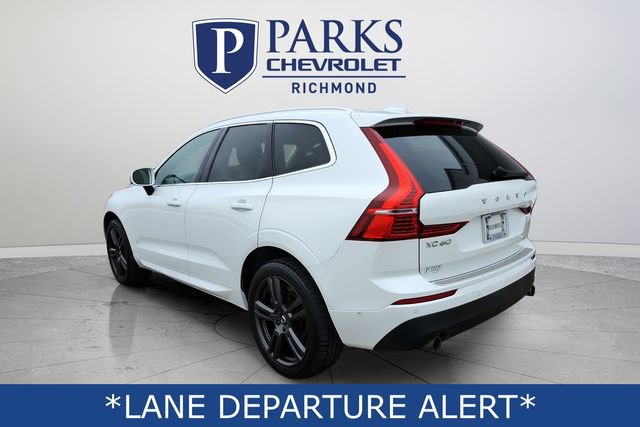Used 2019 Volvo XC60 T6 Momentum w/ Multimedia Package image 6