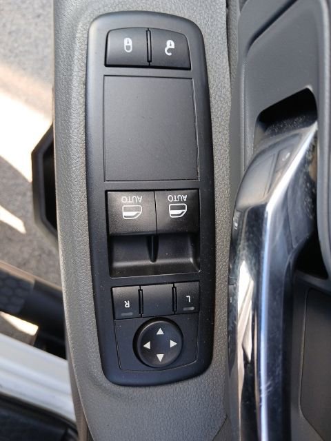 Used 2016 RAM 5500 Tradesman w/ Power Accessory Group AWD/4WD image 32