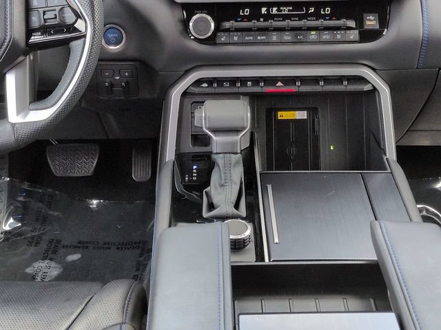Certified 2024 Toyota Sequoia Platinum AWD/4WD image 19