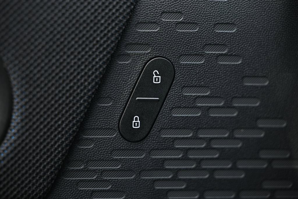 New 2026 MINI Cooper 2-Door Hardtop FWD image 16