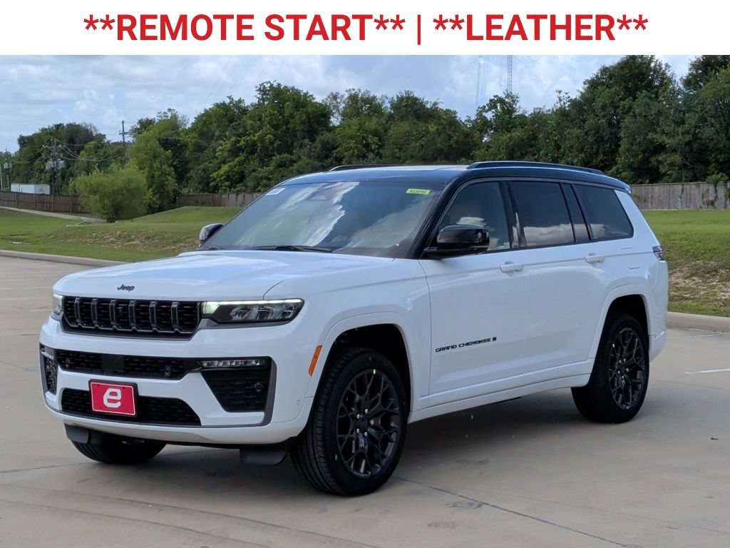 New 2026 Jeep Grand Cherokee L Summit w/ Obsidian Package AWD/4WD image 3