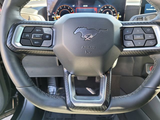 Used 2025 Ford Mustang Coupe image 23