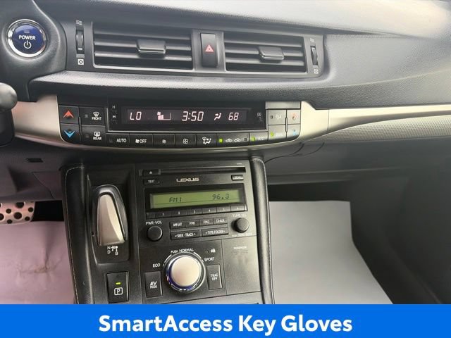 Used 2016 Lexus CT 200h FWD image 15