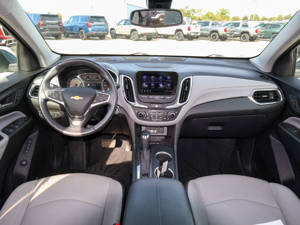 Used 2021 Chevrolet Equinox Premier AWD/4WD image 13
