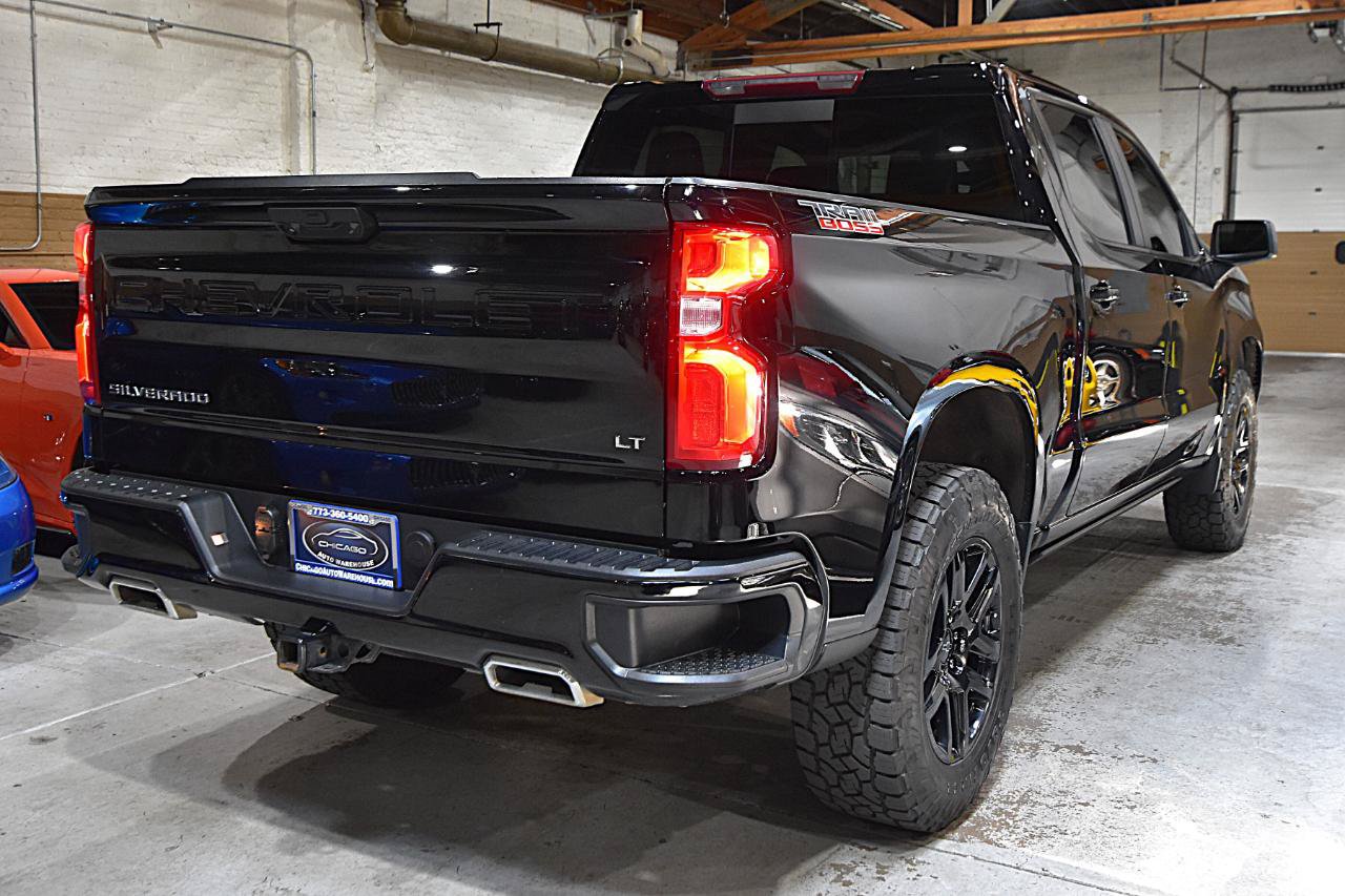 Used 2024 Chevrolet Silverado 1500 LT Trail Boss w/ Convenience Package II AWD/4WD image 9