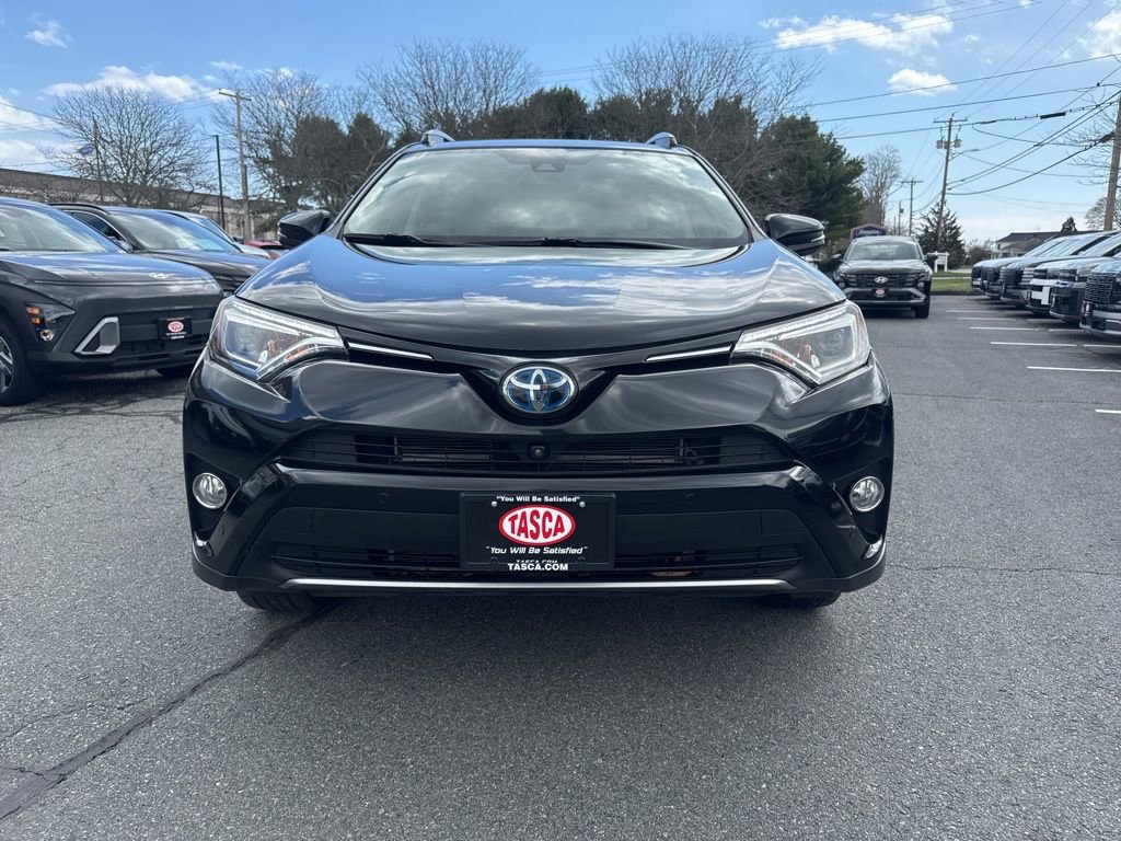 Used 2017 Toyota RAV4 Limited AWD/4WD image 3