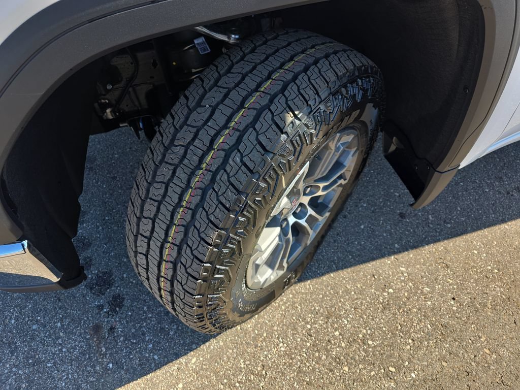 New 2026 GMC Sierra 1500 SLE AWD/4WD image 35