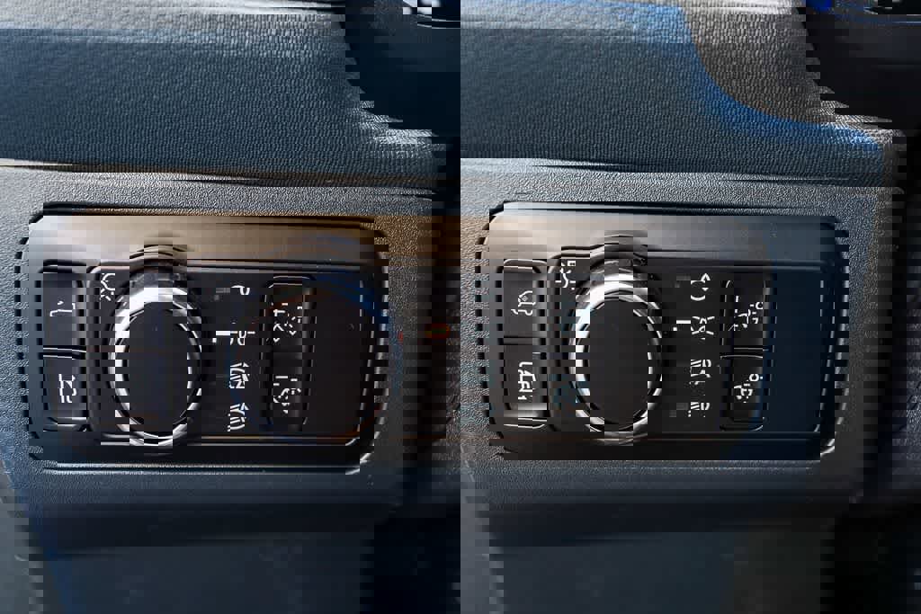 New 2026 Ford Maverick XL image 21