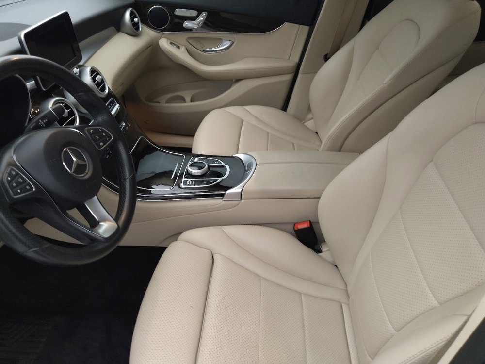 Used 2017 Mercedes-Benz GLC 300 w/ Premium 1 Package image 17