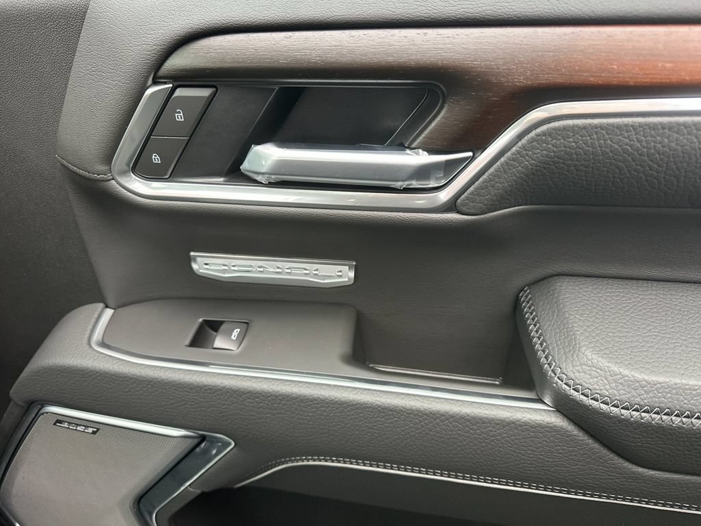 New 2026 GMC Sierra 1500 Denali AWD/4WD image 18