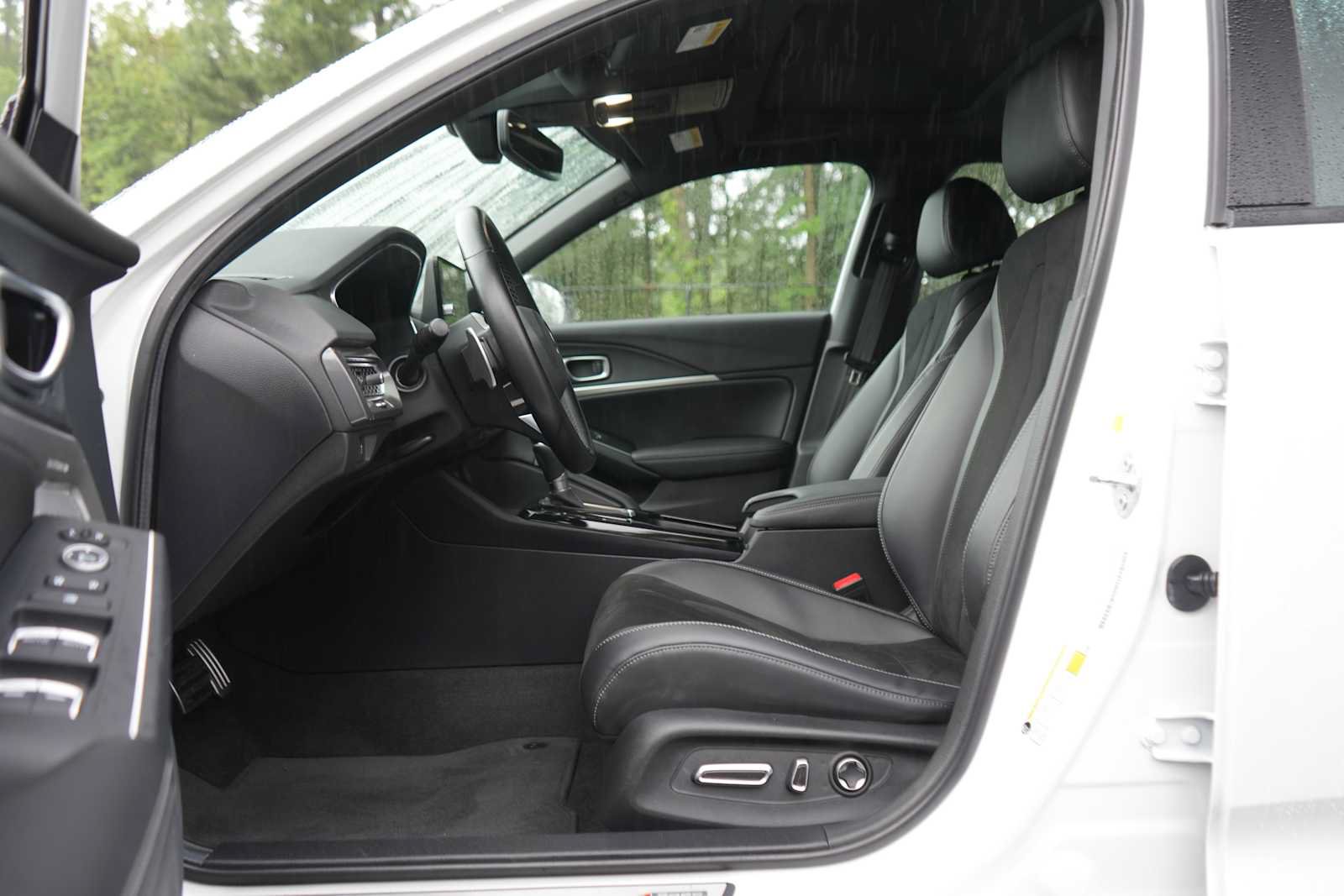Certified 2024 Acura Integra A-Spec FWD image 13