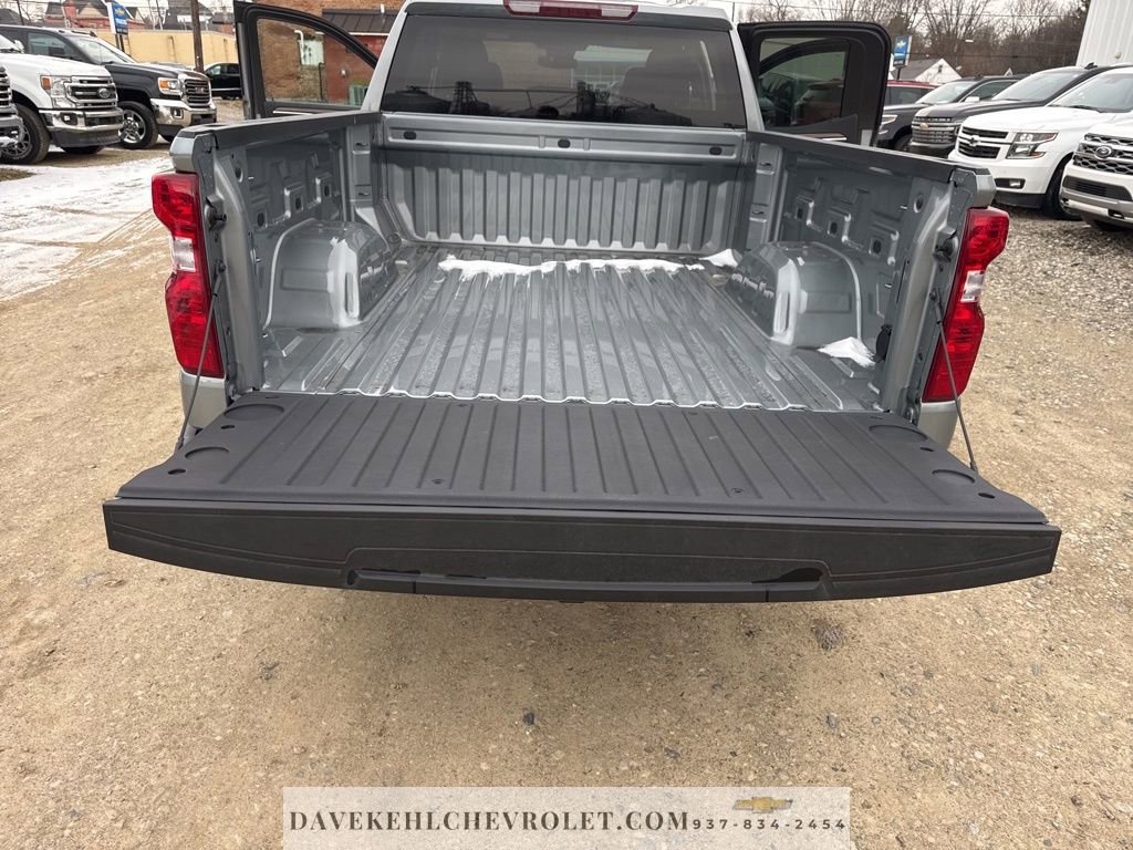 Used 2025 Chevrolet Silverado 1500 LT image 39