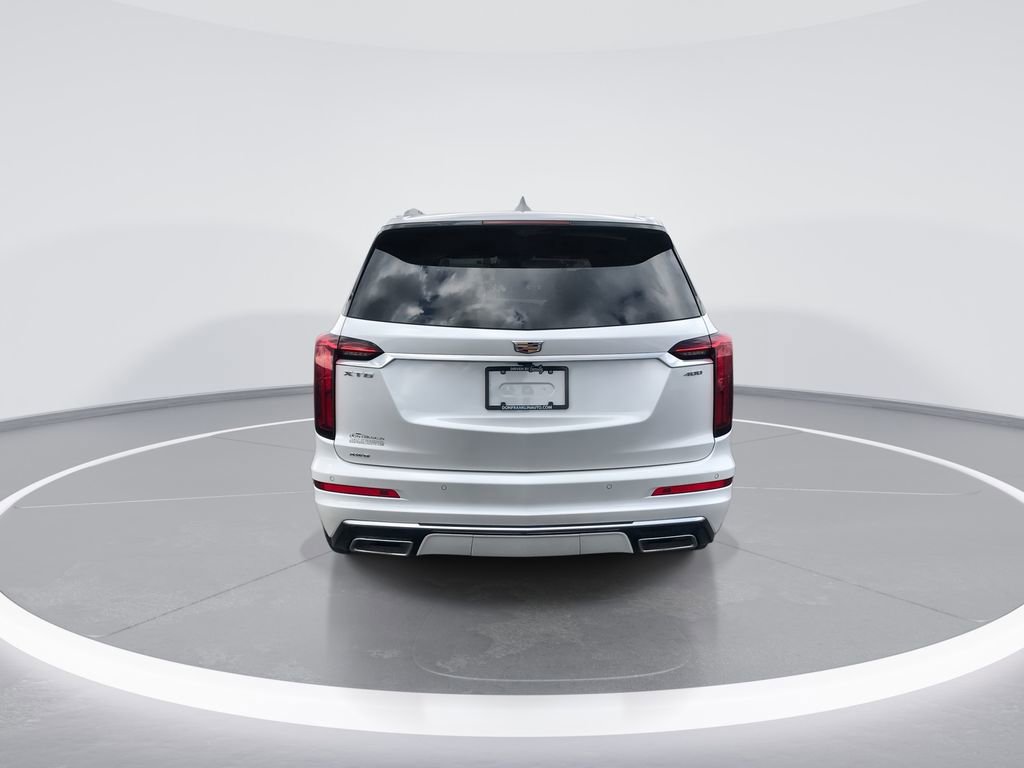Used 2023 Cadillac XT6 Premium Luxury w/ Technology Package AWD/4WD image 7