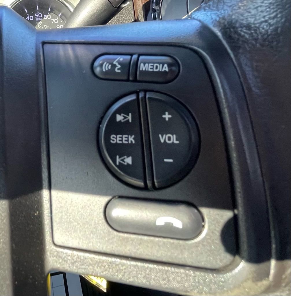 Used 2015 Ford F250 Platinum w/ FX4 Off-Road Package AWD/4WD image 24