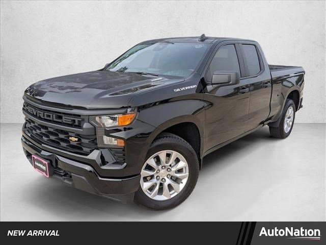 Used 2025 Chevrolet Silverado 1500 Custom