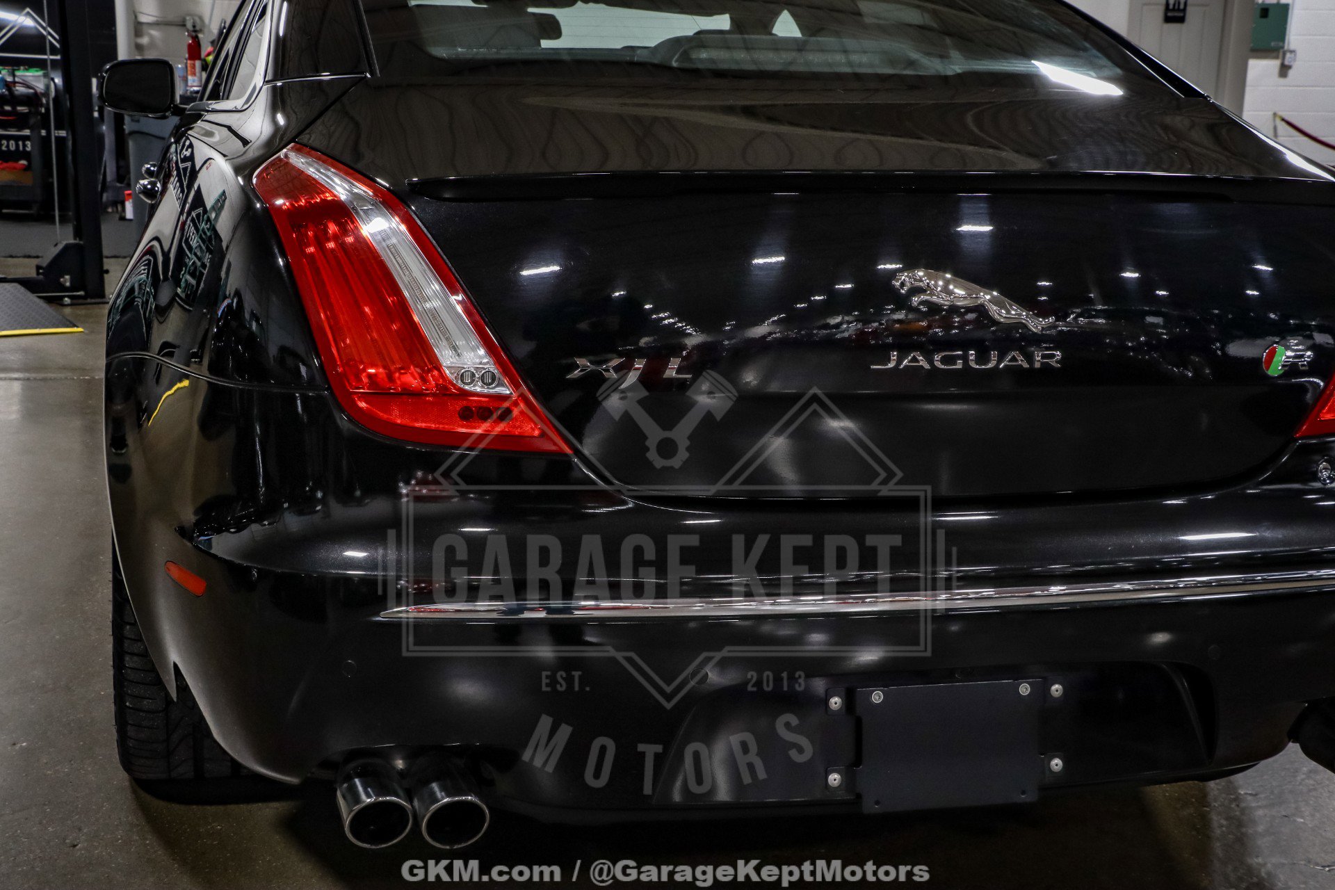 Used 2015 Jaguar XJ R LWB image 45