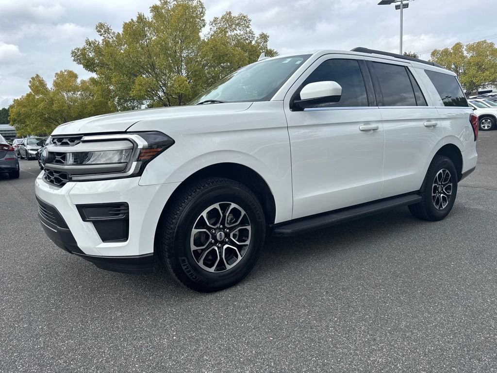 Used 2024 Ford Expedition XLT