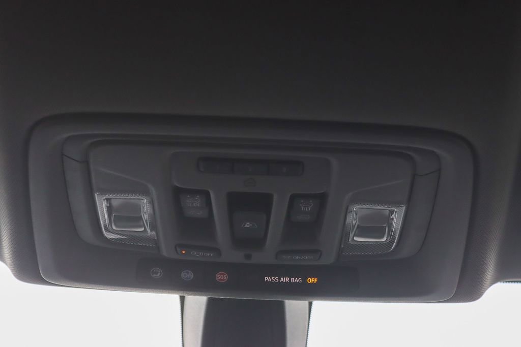 Used 2020 Chevrolet Silverado 1500 LT Trail Boss w/ Midnight Edition image 26